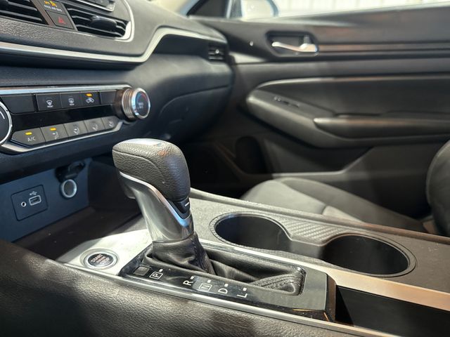 2022 Nissan Altima 2.5 S | Houston, TX | Texas Star Motors 2022 Nissan Altima 2.5 S | Houston, TX | Texas Star Motors