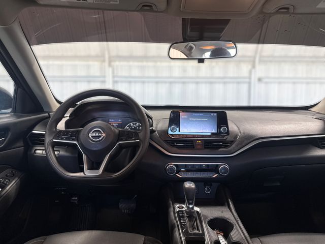 2022 Nissan Altima S | Houston, TX | Texas Star Motors 2022 Nissan Altima S | Houston, TX | Texas Star Motors