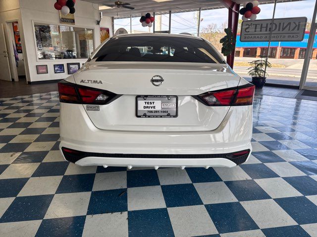 2022 Nissan Altima 2.5 S | Rome, GA | Knight's Car Store 2022 Nissan Altima 2.5 S | Rome, GA | Knight's Car Store
