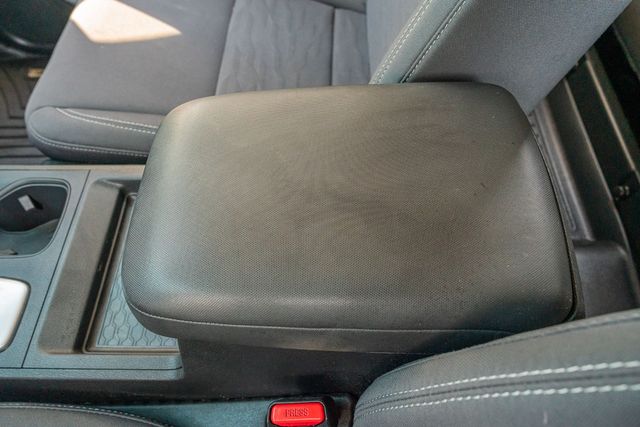 2022 Nissan Frontier SV CREW CAB / 3.8L V6 / LOW MILES / CLEAN CARFAX | Dallas, TX | Rocky Mountain Truck Stop Dallas 2022 Nissan Frontier SV CREW CAB / 3.8L V6 / LOW MILES / CLEAN CARFAX | Dallas, TX | Rocky Mountain Truck Stop Dallas