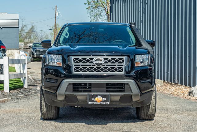 2022 Nissan Frontier SV CREW CAB / 3.8L V6 / LOW MILES / CLEAN CARFAX | Austin, TX | Rocky Mountain Truck Stop Austin 2022 Nissan Frontier SV CREW CAB / 3.8L V6 / LOW MILES / CLEAN CARFAX | Austin, TX | Rocky Mountain Truck Stop Austin