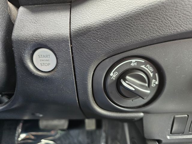 2022 Nissan Frontier S | Brownsville TX | English Motors 2022 Nissan Frontier S | Brownsville TX | English Motors