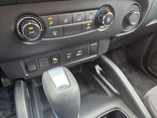 2022 Nissan Frontier S | Brownsville TX | English Motors 2022 Nissan Frontier S | Brownsville TX | English Motors