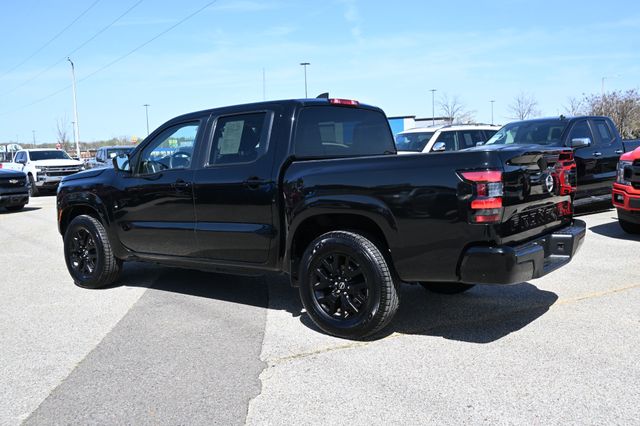 2022 Nissan Frontier SV