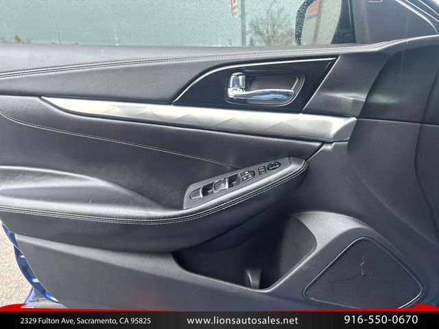 2022 Nissan Maxima 3.5 SV