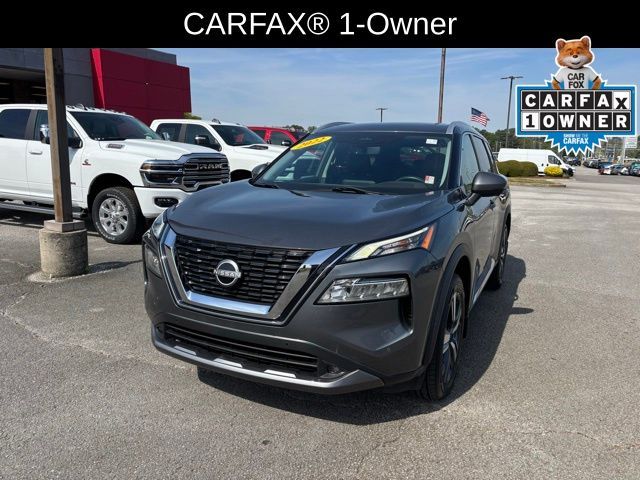 2022 Nissan Rogue SL
