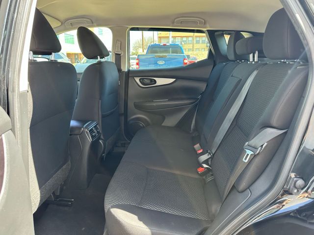 2022 Nissan Rogue Sport S