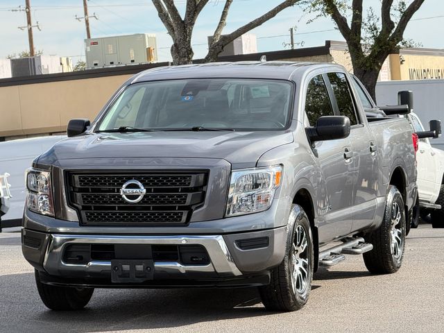 2022 Nissan TITAN SV 4X4 5.6L V8 Gasoline
