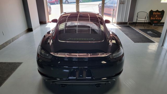 2022 Porsche 718 Cayman GTS 4.0