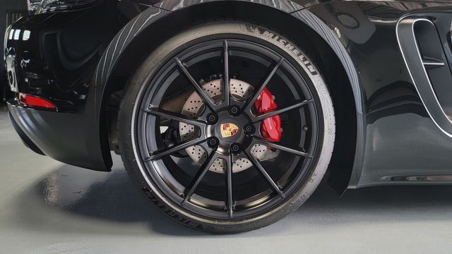 2022 Porsche 718 Cayman GTS 4.0