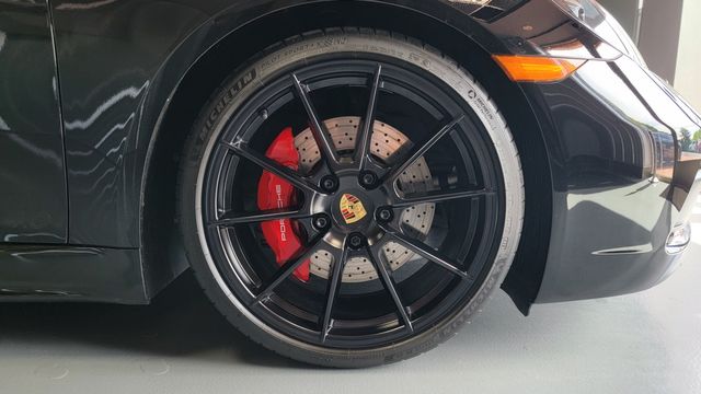 2022 Porsche 718 Cayman GTS 4.0