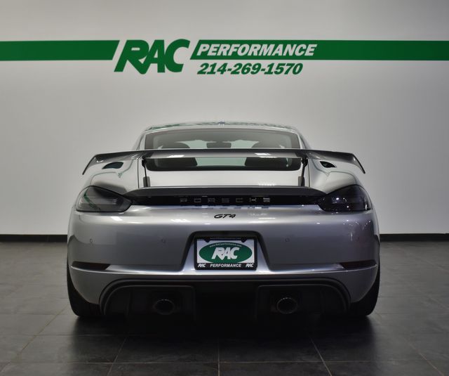 2022 Porsche 718 Cayman GT4