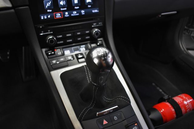 2022 Porsche 718 Cayman GT4