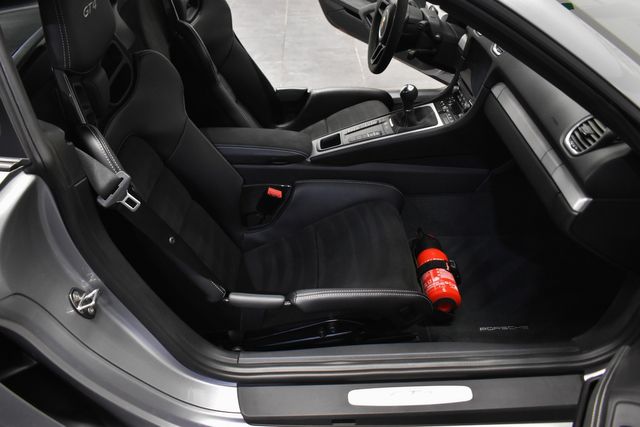 2022 Porsche 718 Cayman GT4
