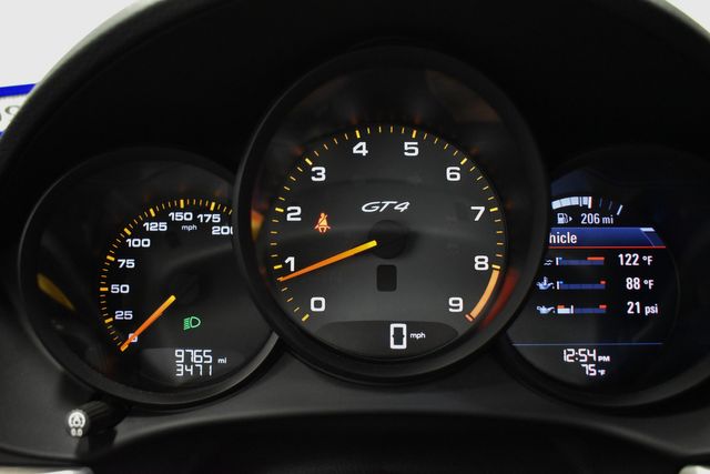 2022 Porsche 718 Cayman GT4