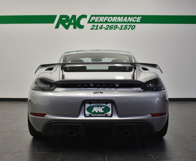 2022 Porsche 718 Cayman GT4
