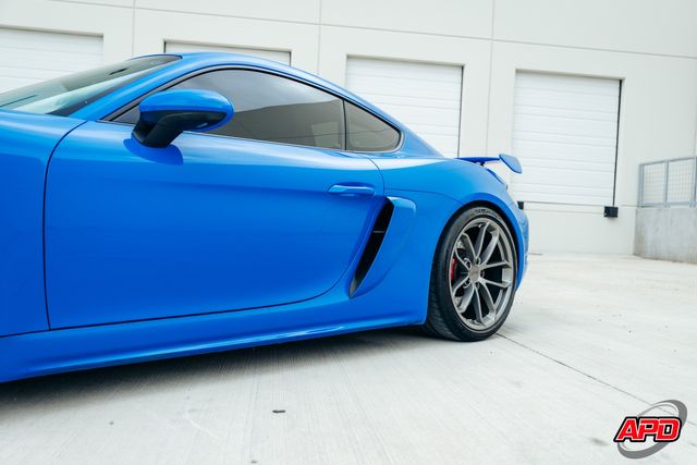 2022 Porsche 718 Cayman GT4 2022 Porsche 718 Cayman GT4