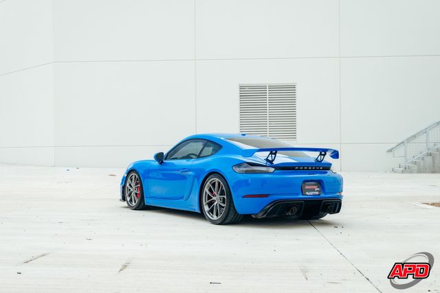 2022 Porsche 718 Cayman GT4