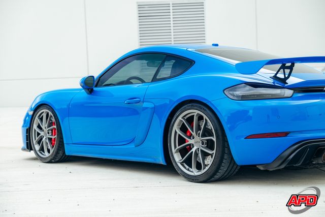2022 Porsche 718 Cayman GT4 2022 Porsche 718 Cayman GT4
