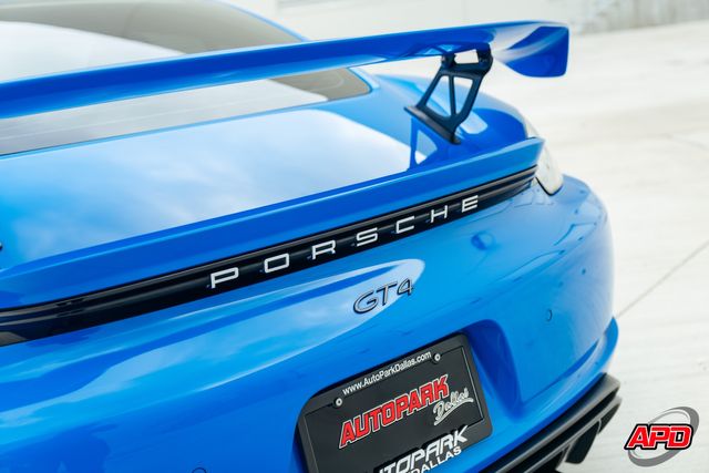 2022 Porsche 718 Cayman GT4 2022 Porsche 718 Cayman GT4