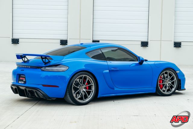 2022 Porsche 718 Cayman GT4