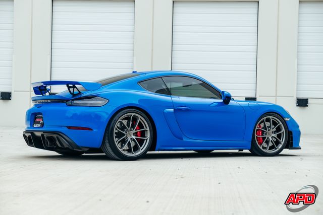 2022 Porsche 718 Cayman GT4