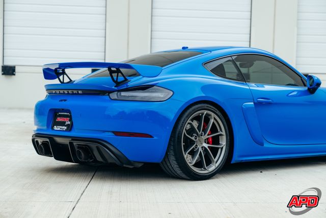 2022 Porsche 718 Cayman GT4