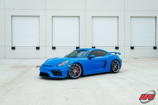 2022 Porsche 718 Cayman GT4 2022 Porsche 718 Cayman GT4