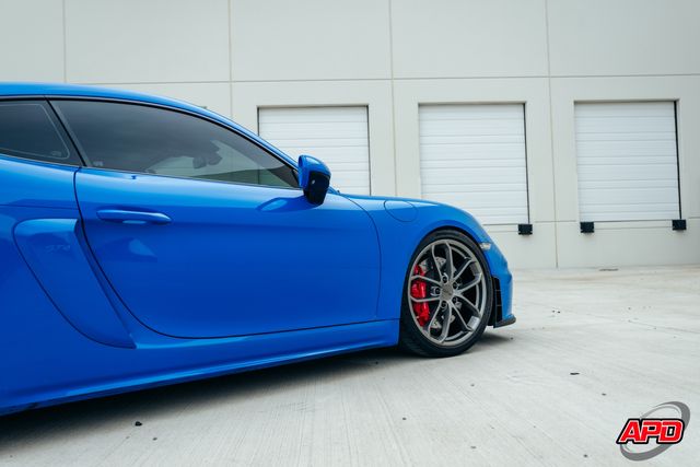 2022 Porsche 718 Cayman GT4 2022 Porsche 718 Cayman GT4