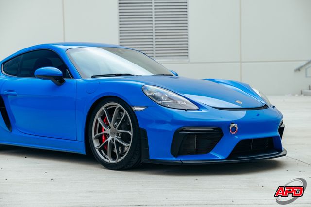 2022 Porsche 718 Cayman GT4