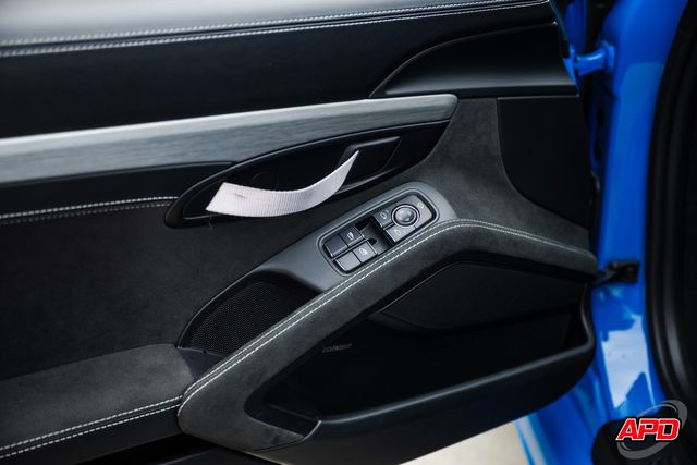 2022 Porsche 718 Cayman GT4 2022 Porsche 718 Cayman GT4