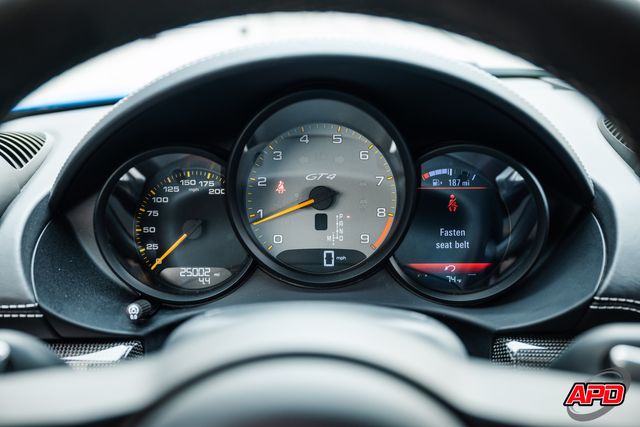 2022 Porsche 718 Cayman GT4 2022 Porsche 718 Cayman GT4