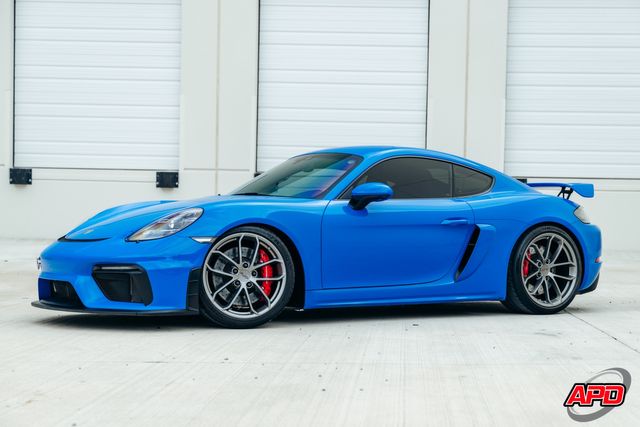 2022 Porsche 718 Cayman GT4 2022 Porsche 718 Cayman GT4
