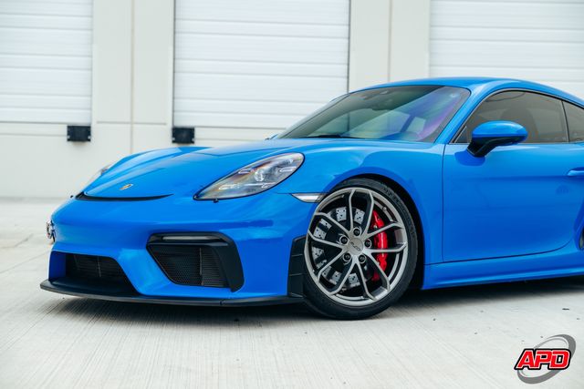 2022 Porsche 718 Cayman GT4 2022 Porsche 718 Cayman GT4