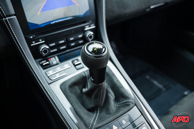 2022 Porsche 718 Cayman GT4 2022 Porsche 718 Cayman GT4