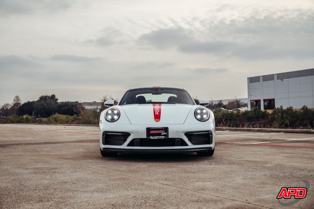 2022 Porsche 911 Carrera GTS