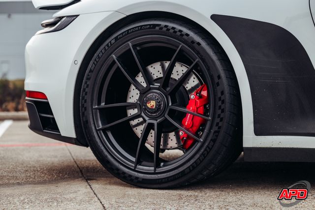 2022 Porsche 911 Carrera GTS