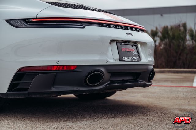 2022 Porsche 911 Carrera GTS