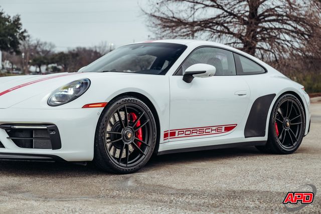 2022 Porsche 911 Carrera GTS