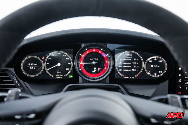 2022 Porsche 911 Carrera GTS