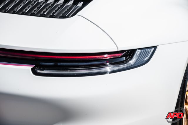 2022 Porsche 911 Carrera