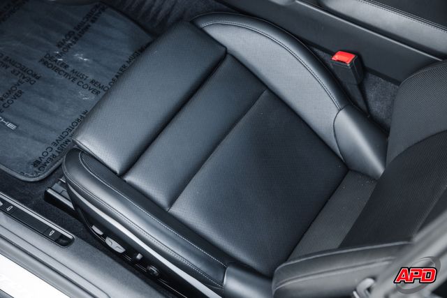 2022 Porsche 911 Carrera