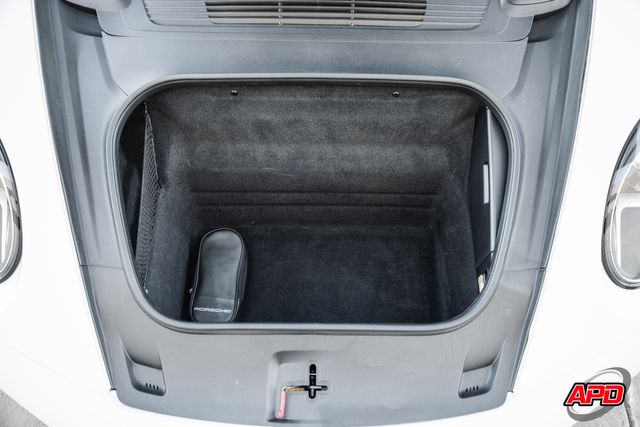 2022 Porsche 911 Carrera