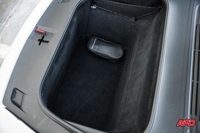 2022 Porsche 911 Carrera