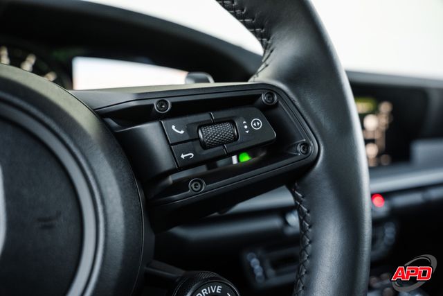 2022 Porsche 911 Carrera