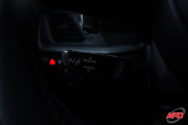 2022 Porsche 911 Carrera