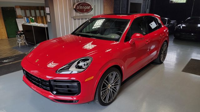 2022 Porsche Cayenne Turbo