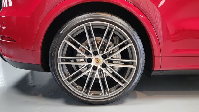 2022 Porsche Cayenne Turbo