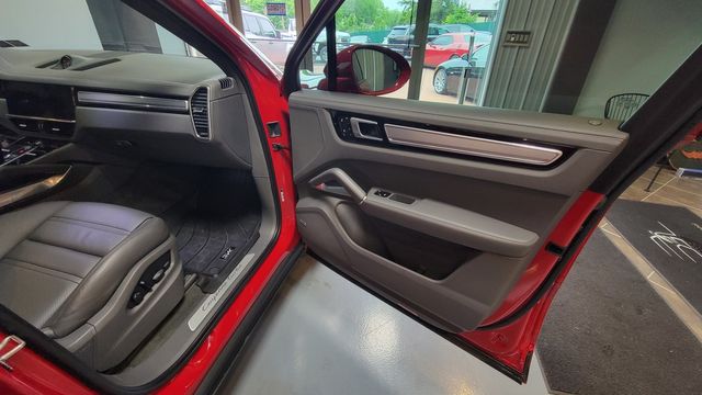 2022 Porsche Cayenne Turbo