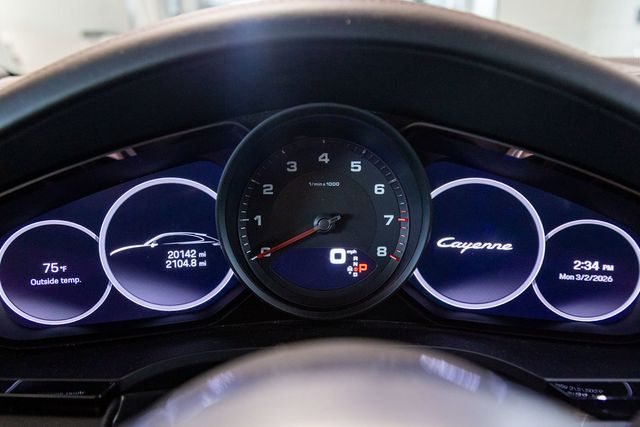 2022 Porsche Cayenne Coupe AWD Carmine Red 20" Cayenne Sport Wheels